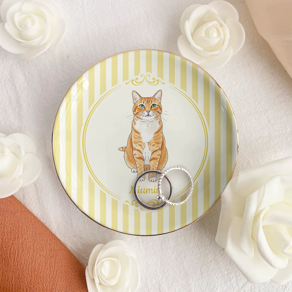 Custom Pet Portrait Watercolor Art Gift For Dog Mom, Cat Mom - Personalized Jewelry Dish